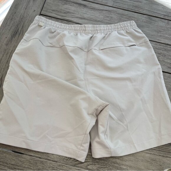 Lululemon License To Train Linerless Shorts Mens Size Large - Picture 5 of 9